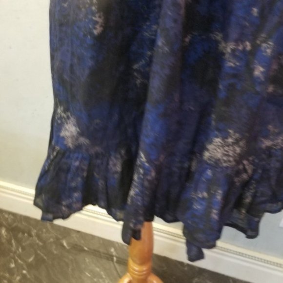 French Connection floral sequin dress size 2 (J17) - Picture 4 of 8